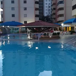 Cond. Parque águas Quentes Apto. 2 Suítes Apartamento